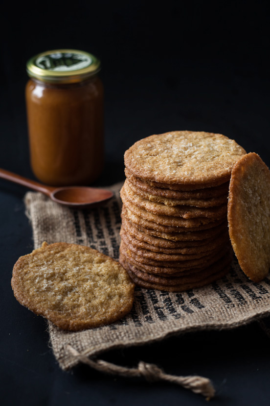 Thin Crispy Coconut Cookies